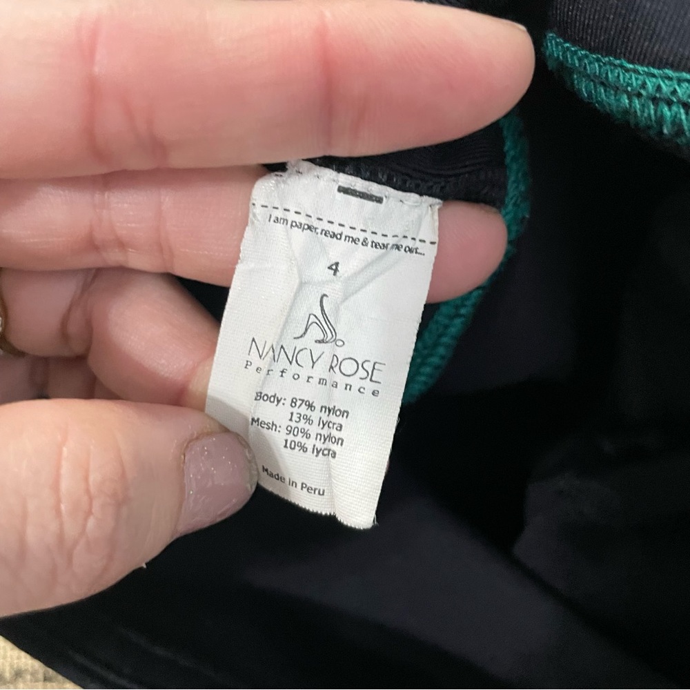 Nancy Rose Performance Black Solid Legging Size 4 - image 8